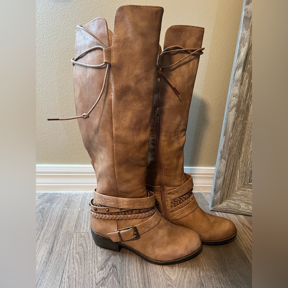 Kohls boots size 6
